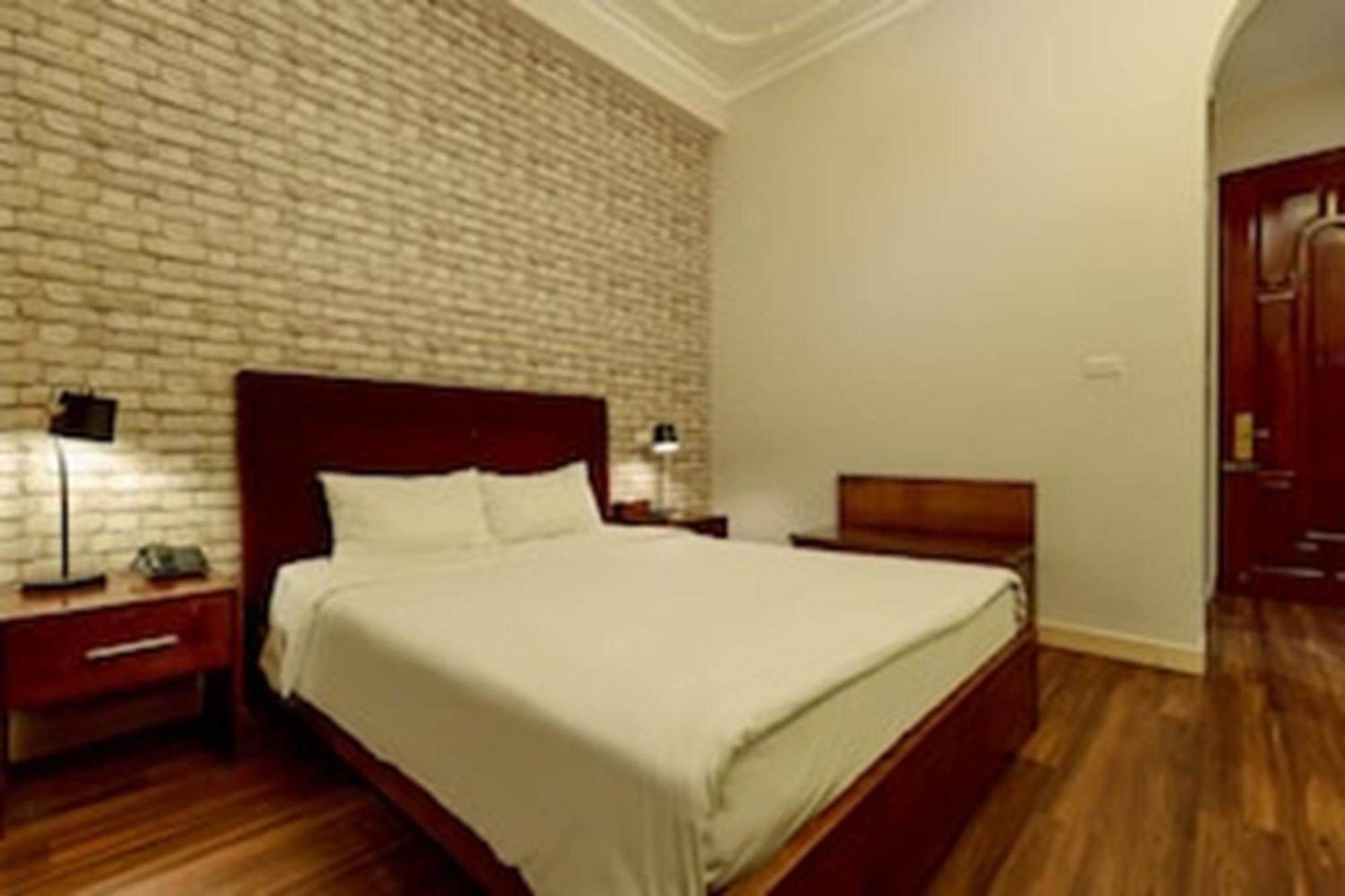 Super Oyo Capital O 1173 Le Grand Hanoi Hotel - The Ruby Eksteriør billede