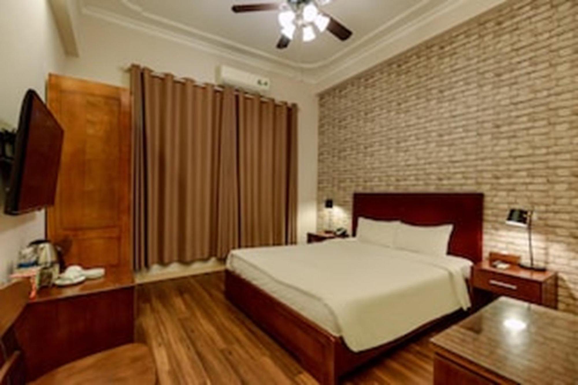 Super Oyo Capital O 1173 Le Grand Hanoi Hotel - The Ruby Eksteriør billede